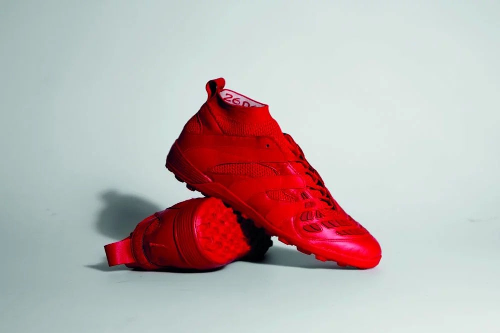 post card adidas predator accelerator turf red dacid Beckam.webp